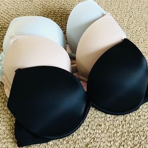 PINK Victoria’s Secret Bras